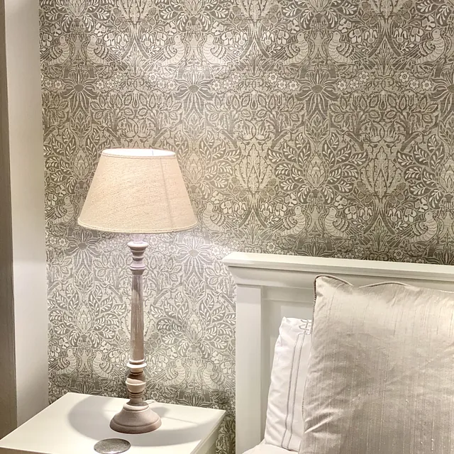 bedroom lamp